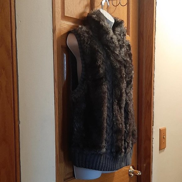 Faux fur Sweater vest - Picture 3 of 4